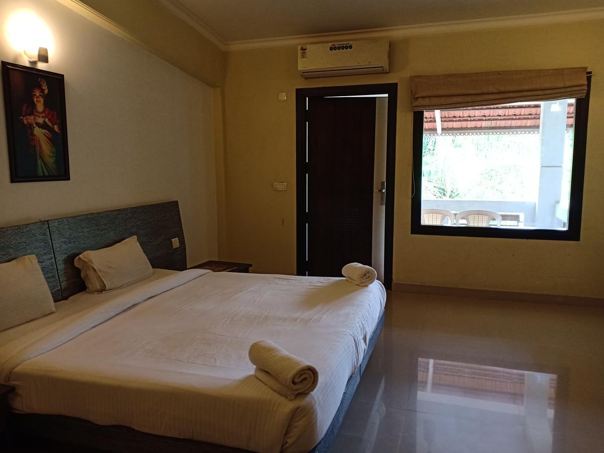 Mystica Resort Lonavala Room photo
